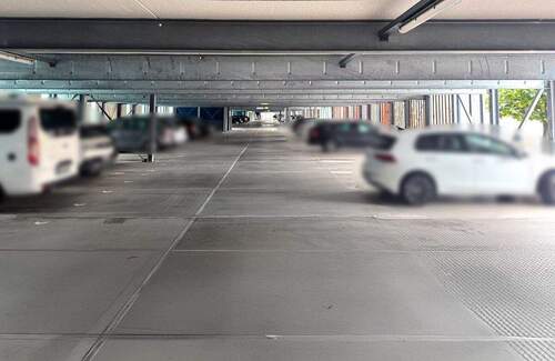 Parkhaus Stellplätze Bamberg, Lichtenhaidestraße 10 - Einfamilienhaus in Bamberg zum Kaufen