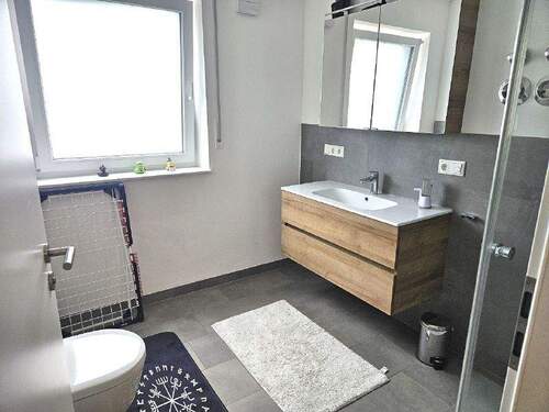 Bad - Etagenwohnung mit 59,90 m&sup2; in Aufhausen zur Miete