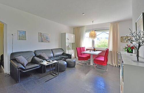 Wohnzimmer (2) - Etagenwohnung mit 76,50 m&sup2; in Kassel / Wilhelmshöhe zum Kaufen