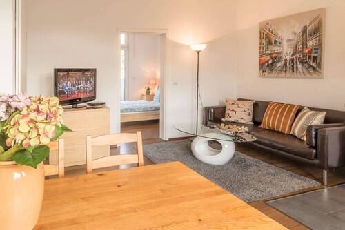 Wohnen - 2 Zimmer Etagenwohnung zur Miete in Frankfurt am Main