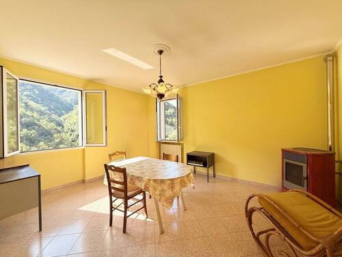 AP_1050_TERRA ITALIA IMMOBILIEN_LIGURIEN_APRICALE_ - 