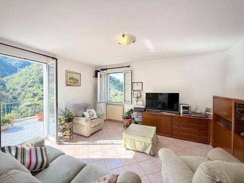 AP_1050_TERRA ITALIA IMMOBILIEN_LIGURIEN_APRICALE_ - 