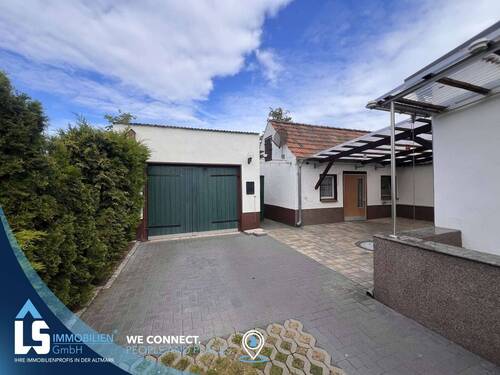Garage mit Nebengelass - 