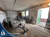 Garage - 