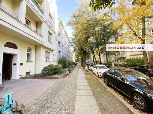 2 - 3 Zimmer Etagenwohnung in Berlin