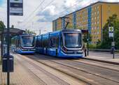 schnelle Anbindung mit Bus und Bahn in die City - 