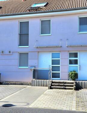 vordere Hausansicht - 