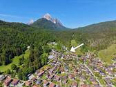 Luftbild Mittenwald - Etagenwohnung mit 80,00 m&sup2; in Mittenwald zum Kaufen