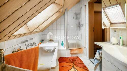 1. OG Badezimmer 2 - 