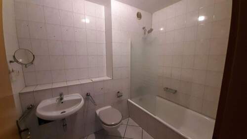 Bad im Erdgeschoss - 