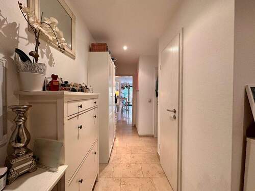 Diele mit Marmorfußboden - 