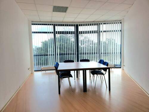 Büro II - ! Arbeiten und Wohnen unter einem Dach in einer TOP-Büro-Praxisfläche in Rodgau!
