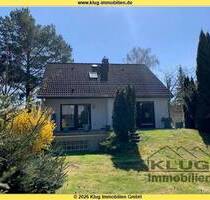 Hermsdorf! Ein besonderes Haus mit Innenpool, Kaminofen, gr. Terrasse u. zeitgemäßer Aufteilung! - Berlin