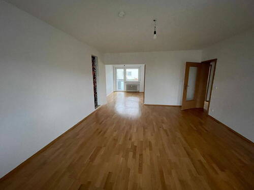 Wohnzimmer - Etagenwohnung mit 110,10 m² in Speyer zur Miete