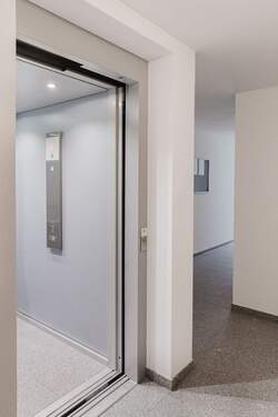 Aufzug - Etagenwohnung mit 89,20 m² in Karlstadt zum Kaufen