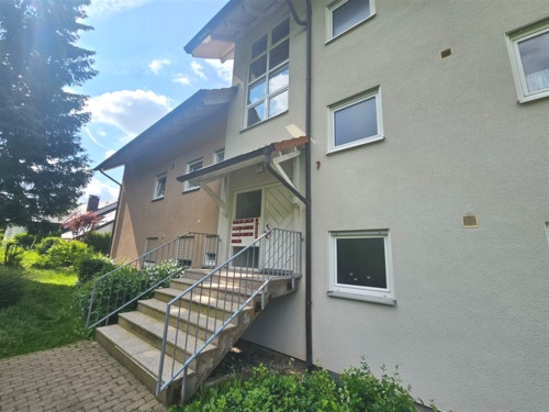 Ansicht Eingang - 3 Zimmer Etagenwohnung zum Kaufen in Heidenheim an der Brenz