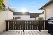 SONNIGER BALKON - 