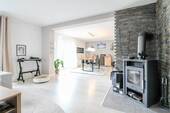 Wohnzimmer_Kamin - 