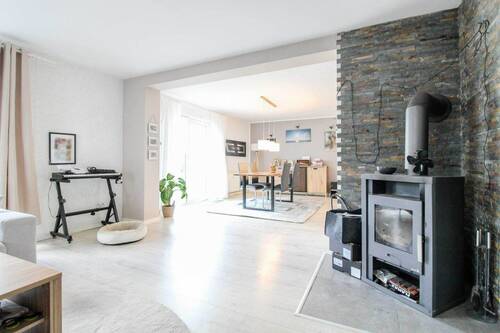 Wohnzimmer_Kamin - 