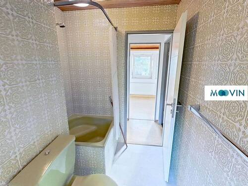 Ansicht II: Badezimmer II - 