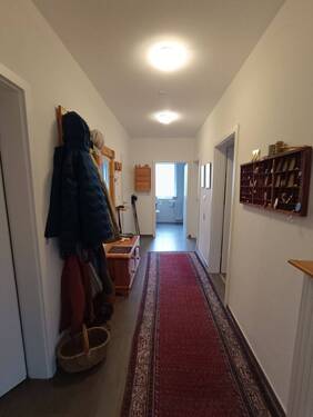 Flur - Rastede: 3-Zimmer-Wohnung mit Garten und Terrasse - ideal für ein selbst bestimmtes Leben im Alter