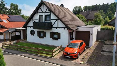 Außenansicht - 4 Zimmer Mehrfamilienhaus, Wohnhaus zum Kaufen in Dahlem