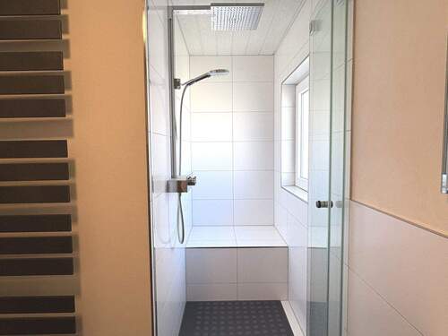 Dusche OG - 