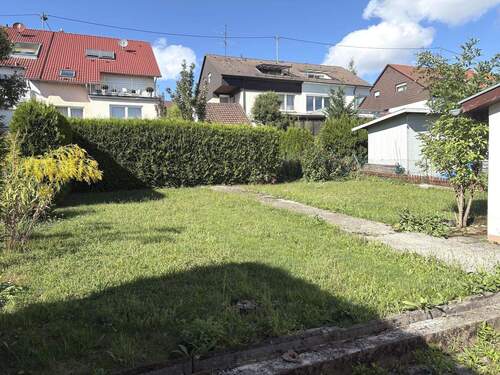 Gartenansicht - 3 Zimmer Doppelhaushälfte in Sindelfingen