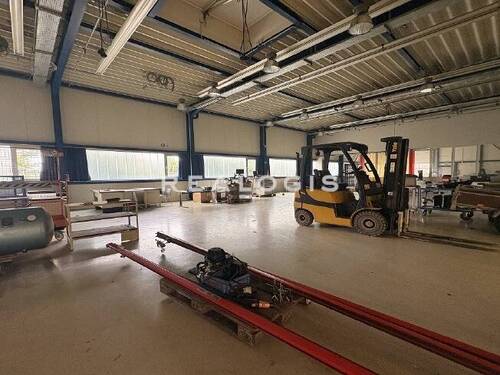 Originalansicht - Liegenschaft zum Kauf und Vermietung verfügbar!