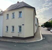 *Roßwein - kleines Stadthaus in ruhiger Lage*