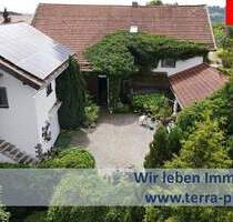 IDYLLISCH UND ROMANTISCHE 3-SEIT HOFSTELLE MIT FERIENWOHNUNG, TIERHALTUNG GEEIGNET - Witzmannsberg Kafering