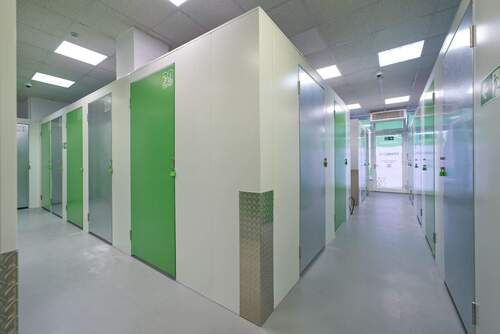BER08461 - Halle zur Miete in Berlin / Köpenick