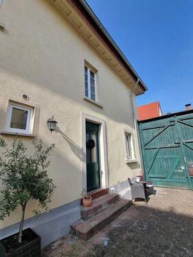 Hauseingang - 4 Zimmer Doppelhaushälfte zum Kaufen in Mannheim