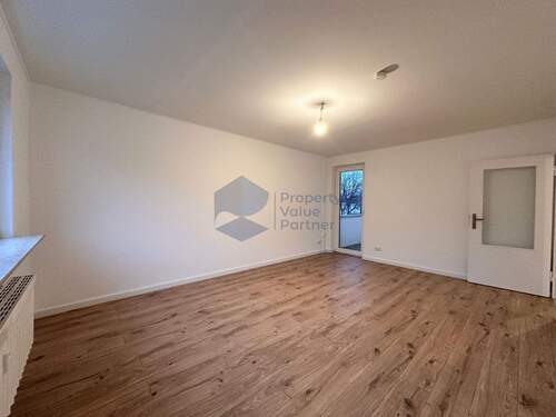 Wohnzimmer - 2 Zimmer Etagenwohnung zur Miete in Wolfsburg