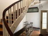 Treppenhaus - 1 Zimmer Mehrfamilienhaus, Wohnhaus zum Kaufen in Überlingen