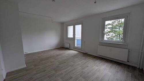 Wohnzimmeransicht 2 - 3 Zimmer Etagenwohnung in Brandenburg an der Havel