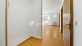 Flur 1 - 