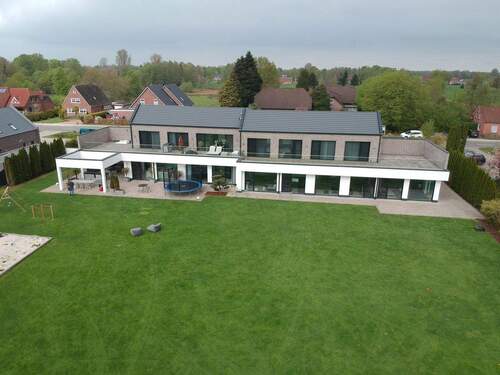 Hinterseite & Garten - 1 Zimmer Einfamilienhaus zum Kaufen in Moormerland