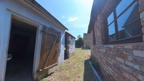 zwischen den Gebäuden - 