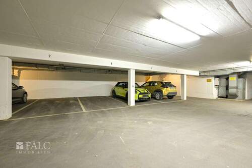Tiefgaragenstellplatz - 