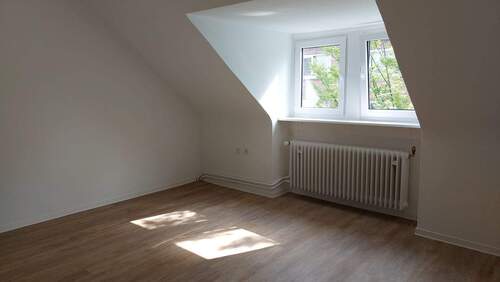 1.jpg - TOP 2,5R Wohnung, frisch renoviert und bezugsfertig in der Innenstadt Gladbeck