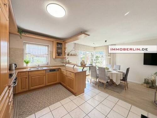 3 - 5 Zimmer Einfamilienhaus in Berlin / Kaulsdorf-Süd