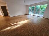 Wohnen - -- Tolle Lage -- Schöne 2 Zimmer Wohnung mit EBK und TerrasseGartenanteil in Nürnberg Gostenhof