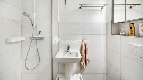 EG Badezimmer 2 1 - 