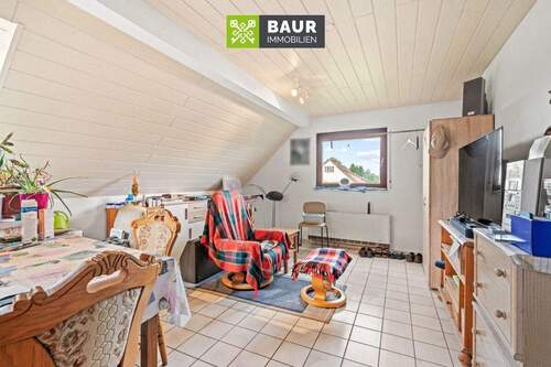 DG rechts Wohnung rechts Essen Wohnen - 