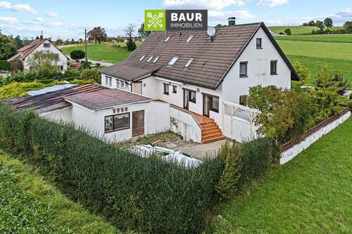 Luftbild - 1 Zimmer Mehrfamilienhaus, Wohnhaus in Horgenzell