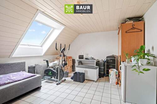 DG rechts Wohnung links Wohnen - 