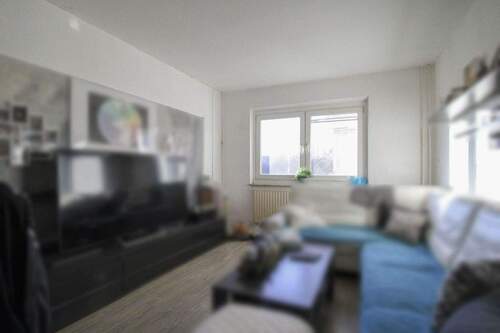 Wohnzimmer - Etagenwohnung mit 80,00 m&sup2; in Rostock zum Kaufen