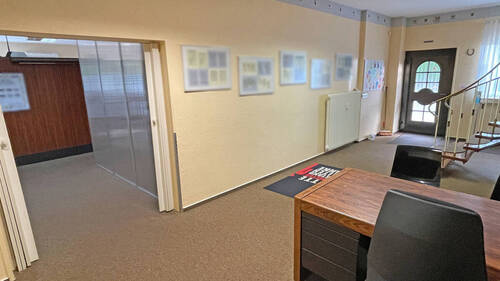 Empfang - Büro in Neukirchen-Vluyn zum Kaufen