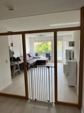 Wohnzimmer 3 - Etagenwohnung mit 76,50 m² in Stuttgart zum Kaufen